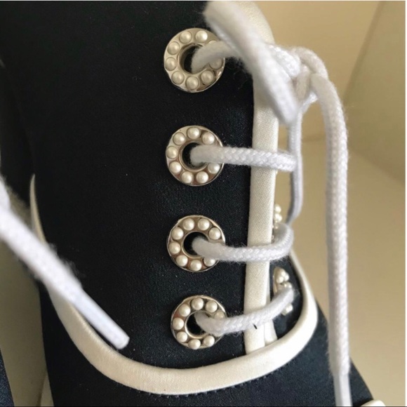 CHANEL WEDGE SHOES BRAND NEW SIZE 41.5 - Picture 2 of 7